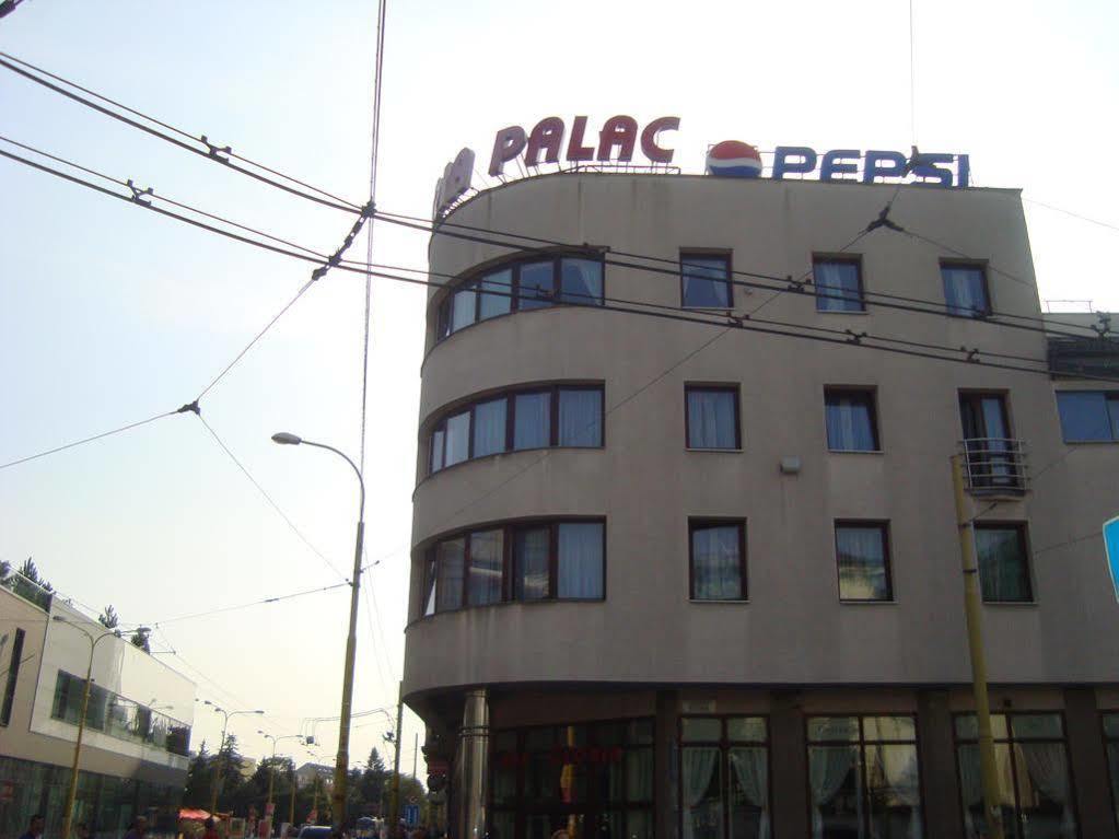 Hotel Gloria Palac Kosice Exterior photo