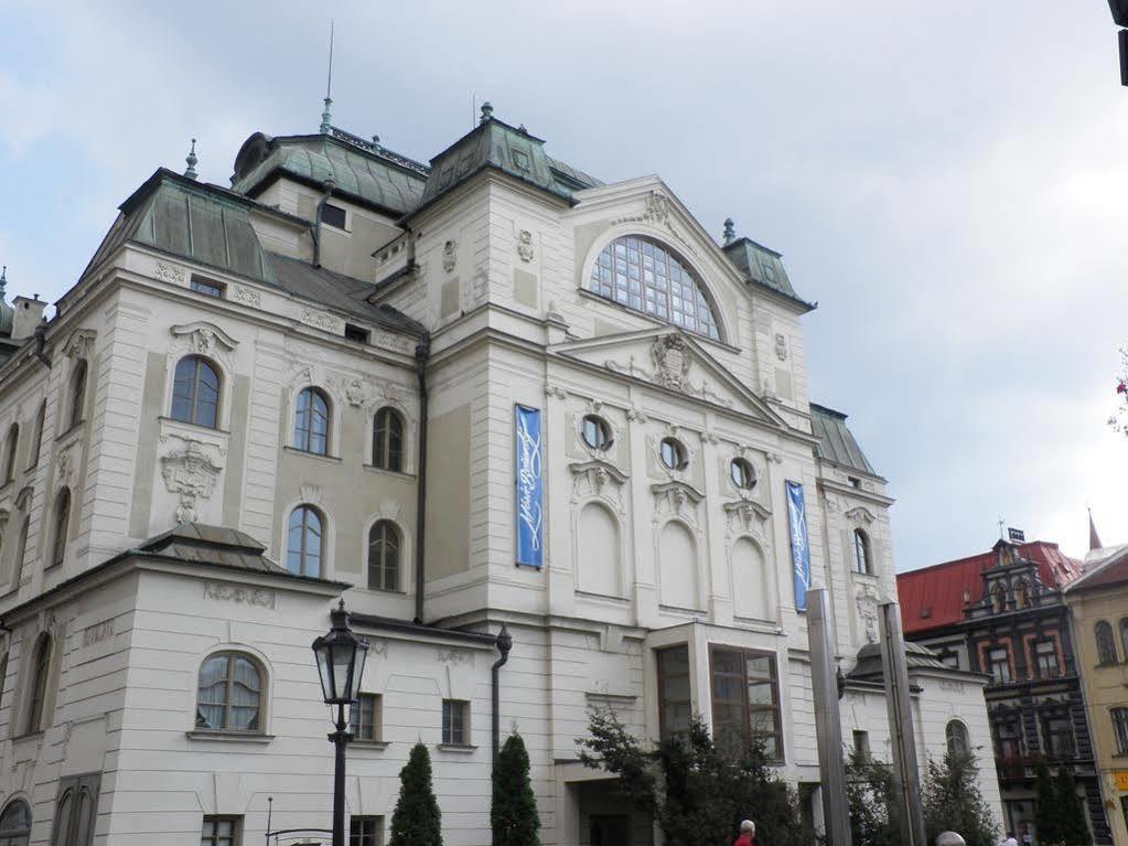 Hotel Gloria Palac Kosice Exterior photo